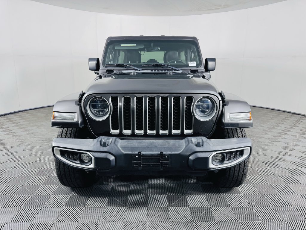 Used 2021 Jeep Wrangler Unlimited Sahara AWD/4WD image 3