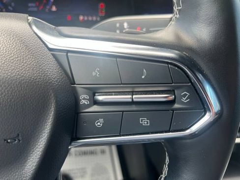 Used 2024 Chevrolet Traverse LT AWD/4WD image 32