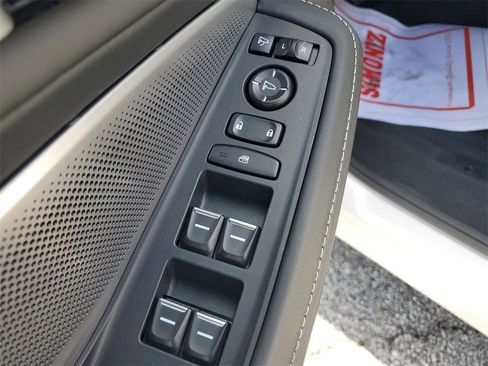 Certified 2025 Acura MDX w/ Technology Package image 21