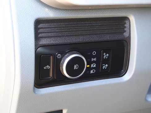 Used 2024 Ford F250 XL w/ 360-Degree Camera Package image 22