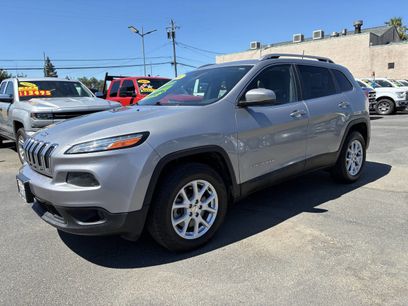Used 2017 Jeep Cherokee Latitude w/ Safety/Convenience Group