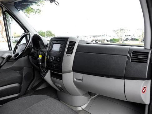 Used 2015 Mercedes-Benz Sprinter 3500 w/ High Idle Fixed Package image 9