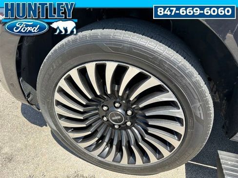 Used 2021 Lincoln Navigator Black Label AWD/4WD image 9