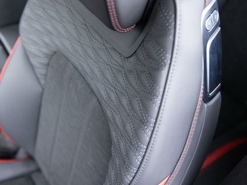 Used 2025 Bentley Continental GT Speed image 28