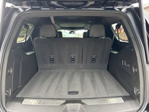 Used 2026 GMC Yukon XL Denali w/ Sun & Power Step Package AWD/4WD image 23