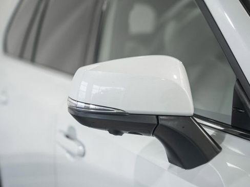 Used 2025 Toyota Grand Highlander AWD Hybrid image 17
