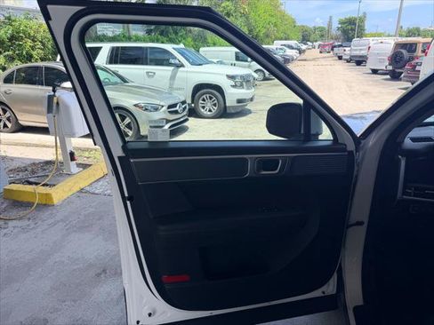 Used 2026 Hyundai Santa Fe SEL FWD image 24
