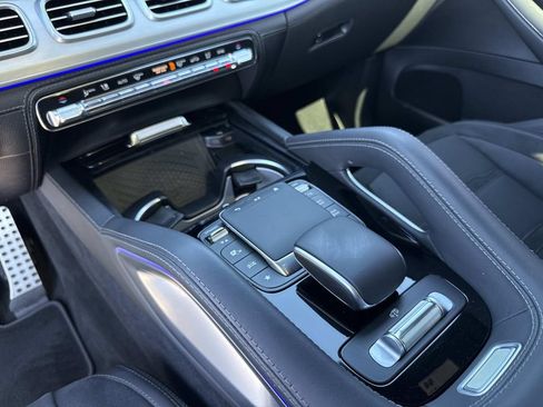 Used 2024 Mercedes-Benz GLE 53 AMG 4MATIC image 24