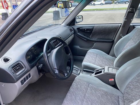 Used 1999 Subaru Forester L image 8