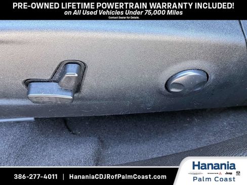 Used 2023 Dodge Charger R/T w/ Blacktop Package RWD image 17