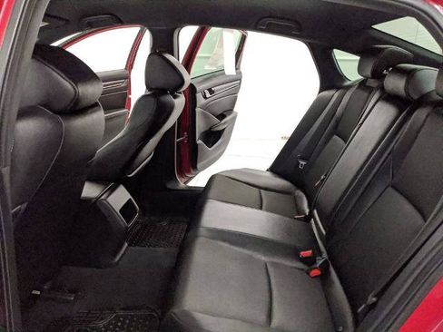 Used 2019 Honda Accord Sport image 16