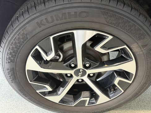 Used 2023 Kia Sportage EX FWD image 25