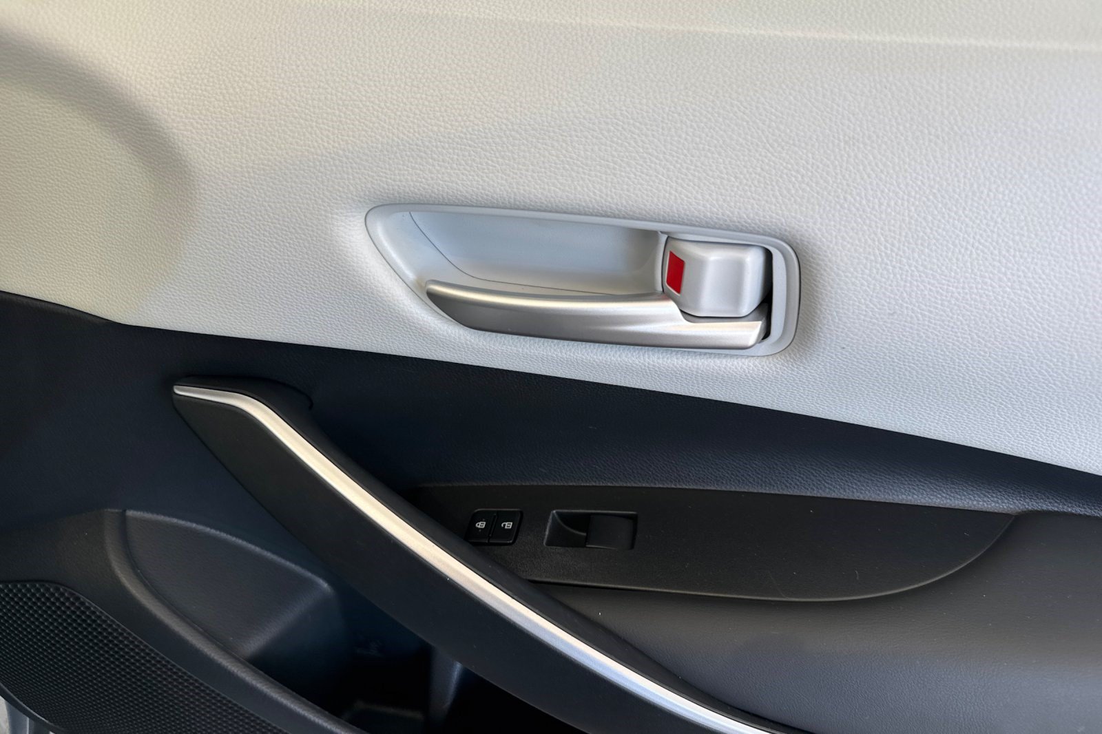 Used 2023 Toyota Corolla SE FWD image 21