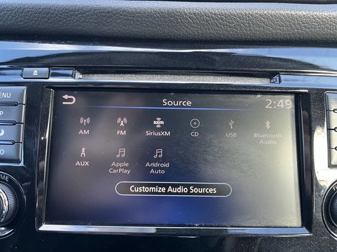 Used 2020 Nissan Rogue SL image 22