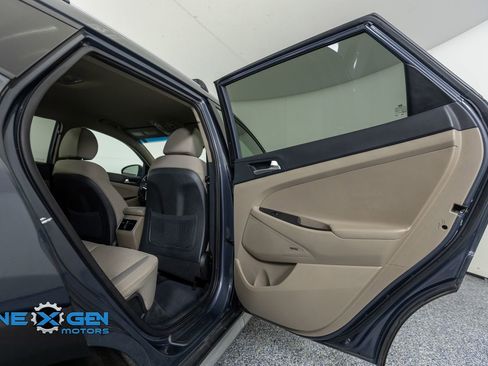 Used 2021 Hyundai Tucson Sport image 30