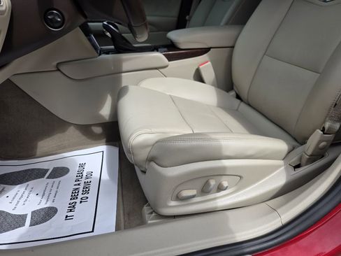 Used 2015 Cadillac XTS Luxury w/ Driver Awareness Package image 19