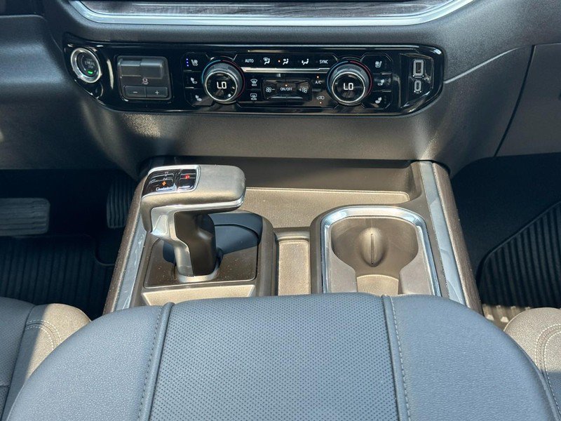 Used 2026 Chevrolet Silverado 1500 LTZ w/ Technology Package AWD/4WD image 14