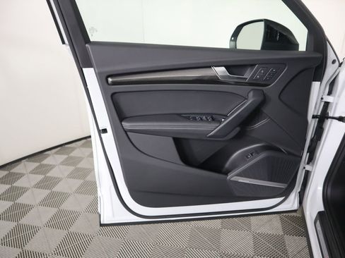 Certified 2023 Audi SQ5 Prestige w/ Prestige Package image 25