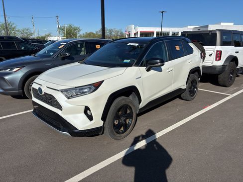 Used 2021 Toyota RAV4 XSE w/ XSE Grade Weather Package image 2