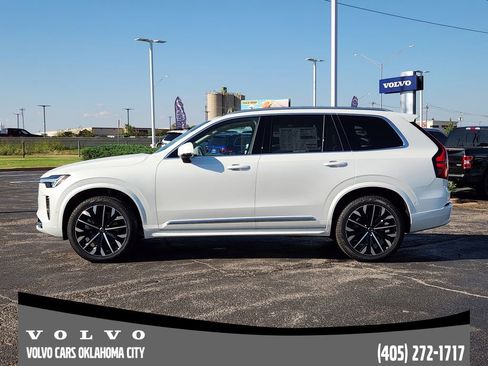 Used 2026 Volvo XC90 B6 Ultra image 3