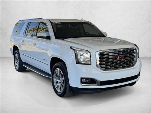 Used 2019 GMC Yukon XL Denali RWD image 5