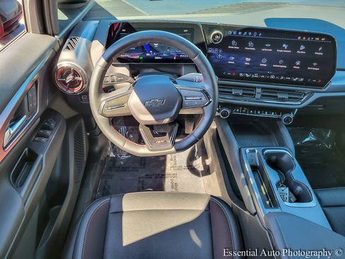 Used 2024 Chevrolet Equinox EV RS image 13