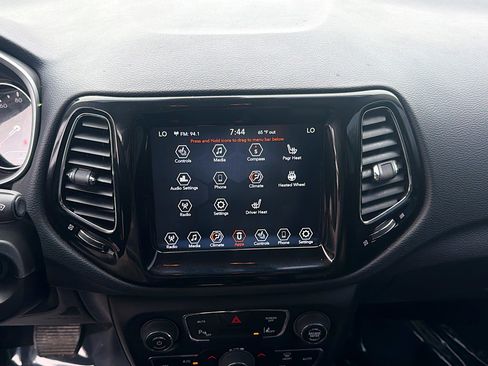 Used 2019 Jeep Compass Limited w/ Advanced Safety Group image 29