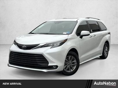New 2026 Toyota Sienna XLE