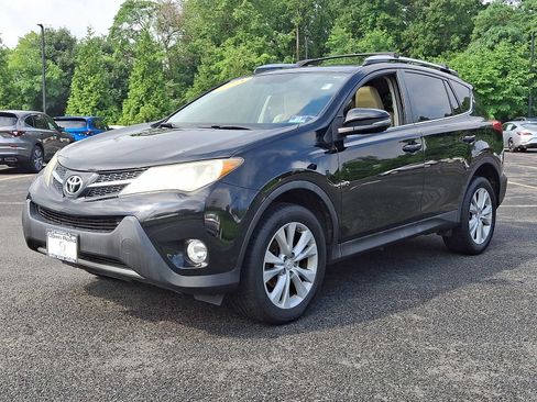 Used 2013 Toyota RAV4 Limited AWD/4WD image 3