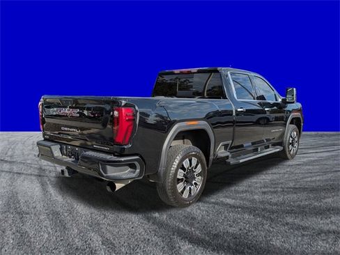 Used 2025 GMC Sierra 2500 Denali w/ Denali Reserve Package image 4