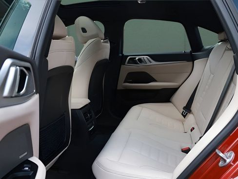 Used 2024 BMW i4 eDrive35 w/ Premium Package RWD image 10
