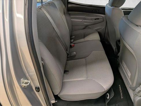 Used 2015 Toyota Tacoma PreRunner w/ SR5 Package RWD image 21