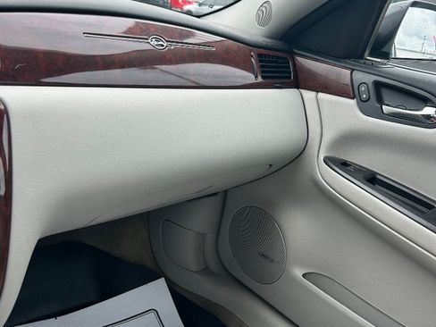 Used 2010 Chevrolet Impala LT w/ Luxury Edition Package FWD image 12