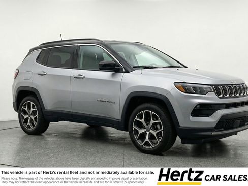 Used 2025 Jeep Compass Limited AWD/4WD image 1