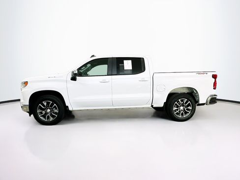 Used 2023 Chevrolet Silverado 1500 LT AWD/4WD image 4