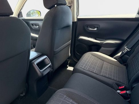 Used 2024 Honda HR-V LX image 14