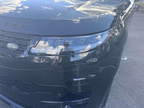 Used 2024 Land Rover Range Rover Sport Dynamic SE image 10