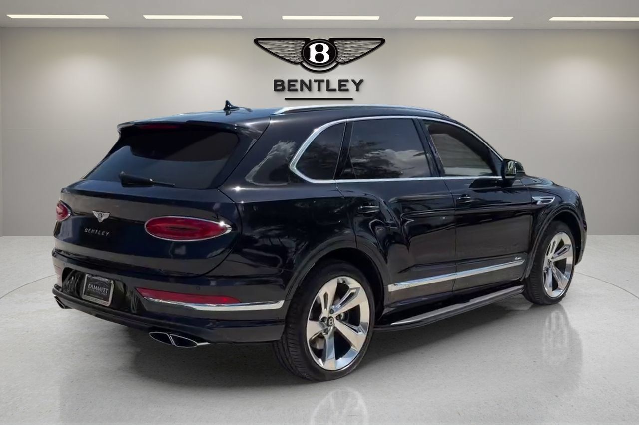 Used 2025 Bentley Bentayga AWD/4WD image 5