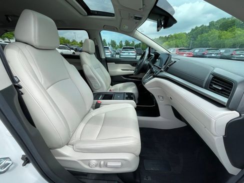 Certified 2026 Honda Odyssey EX-L image 33