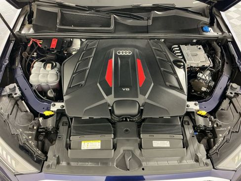 Used 2022 Audi SQ7 Prestige w/ Prestige Package image 24