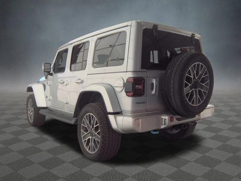 Used 2024 Jeep Wrangler High Altitude AWD/4WD image 4