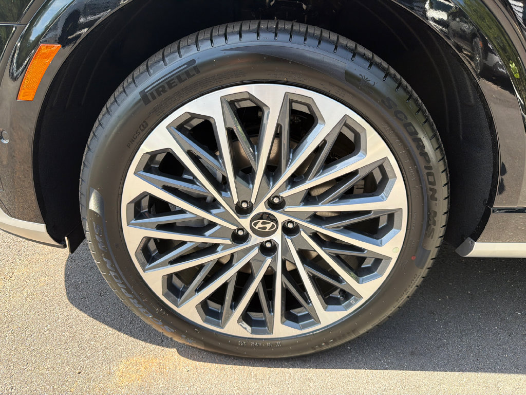 New 2026 Hyundai Palisade Calligraphy AWD/4WD image 12