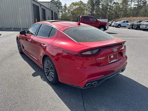Used 2019 Kia Stinger Premium RWD image 8