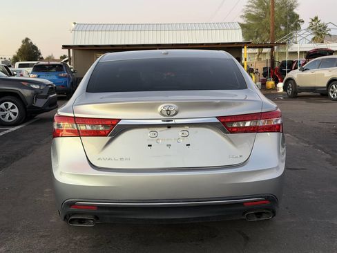 Used 2016 Toyota Avalon XLE image 6