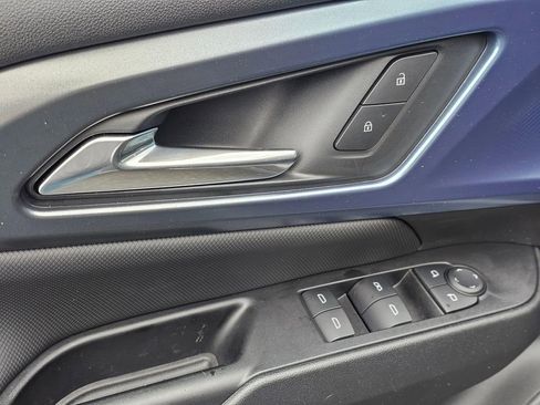 New 2026 Chevrolet Equinox EV LT FWD image 20