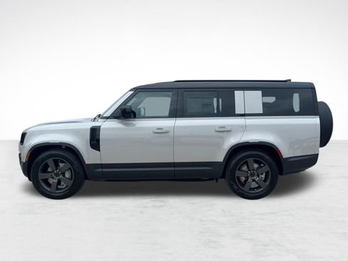 Used 2026 Land Rover Defender 130 S AWD/4WD image 2