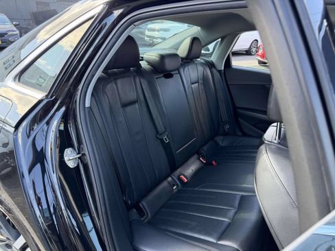 Used 2018 Audi A4 2.0T Premium Plus w/ Premium Plus Package AWD/4WD image 17