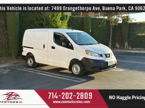 Used 2017 Nissan NV200 S image 3