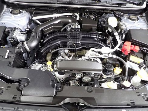 Used 2024 Subaru Impreza 2.0i image 6