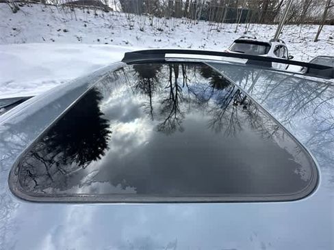 Certified 2025 Subaru Crosstrek 2.0i Premium image 6